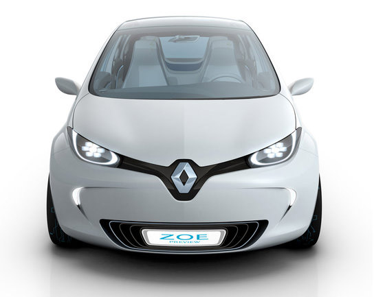 Renault fornirà 2.100 auto elettriche al Governo francese