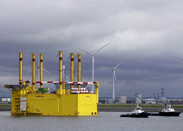 Siemens rende operativi due parchi eolici offshore nel Mare del Nord