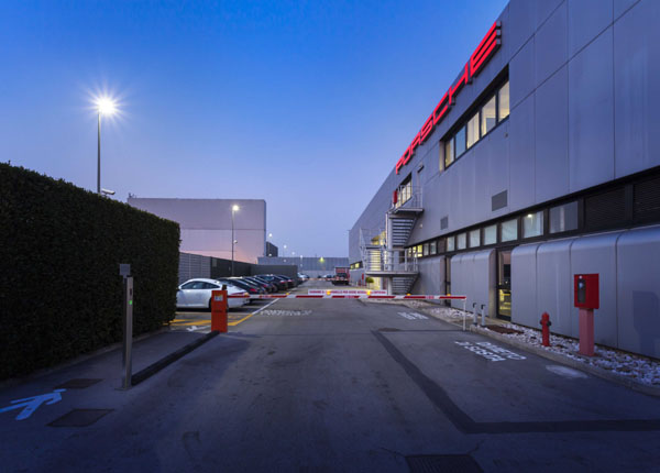 Porsche Italia sceglie i moduli Cree XLamp CXA e XT-E