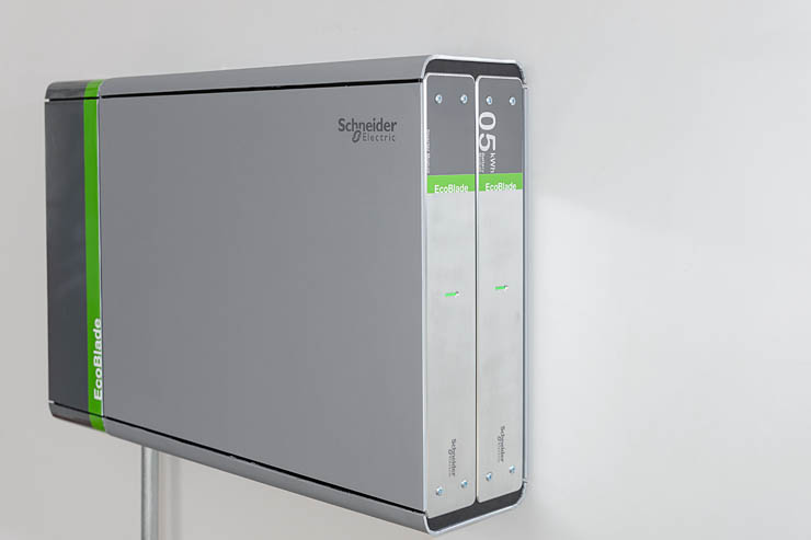 Schneider Electric EcoBlade, energy storage per le micro-grid