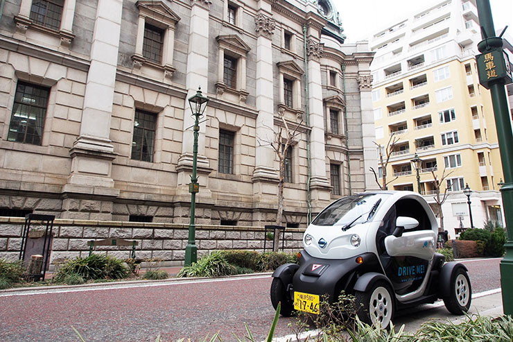 Nissan e la città di Yokohama promuovono il car sharing elettrico