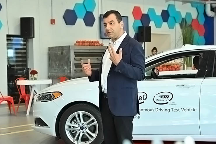 ADAS e mobilità, i commenti di Mobileye e Intel