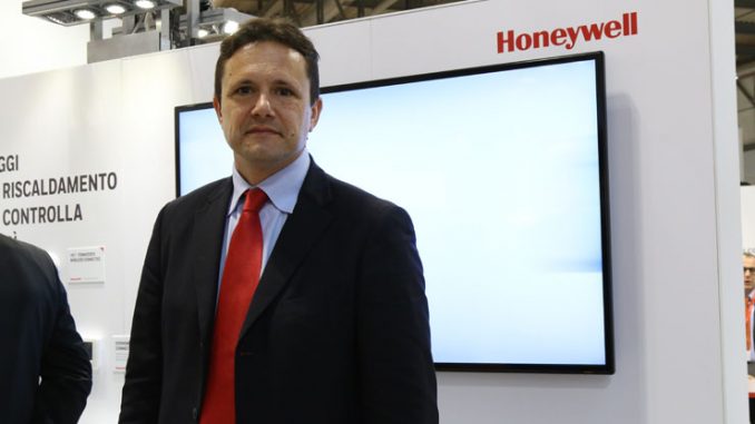 Honeywell a MCE, intervistiamo Umberto Paracchini