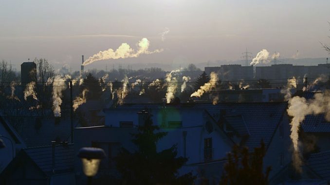 Inquinamento e smog a Milano, la soluzione Teon