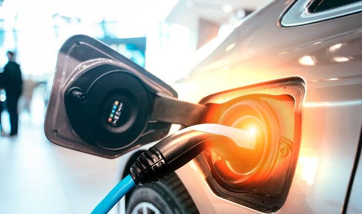 costo delle auto auto elettriche elettriche MASE